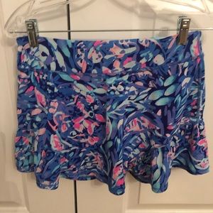 Lilly Pulitxzer luxletic sport llskirt small.